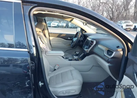 2019 GMC Acadia Denali z USA, uszkodzony, nr VIN 1GKKNXLSXKZ137482